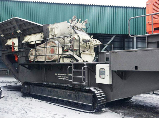 紅星履帶破——“春風(fēng)吹，戰(zhàn)鼓擂”嚴苛工況誰怕誰？